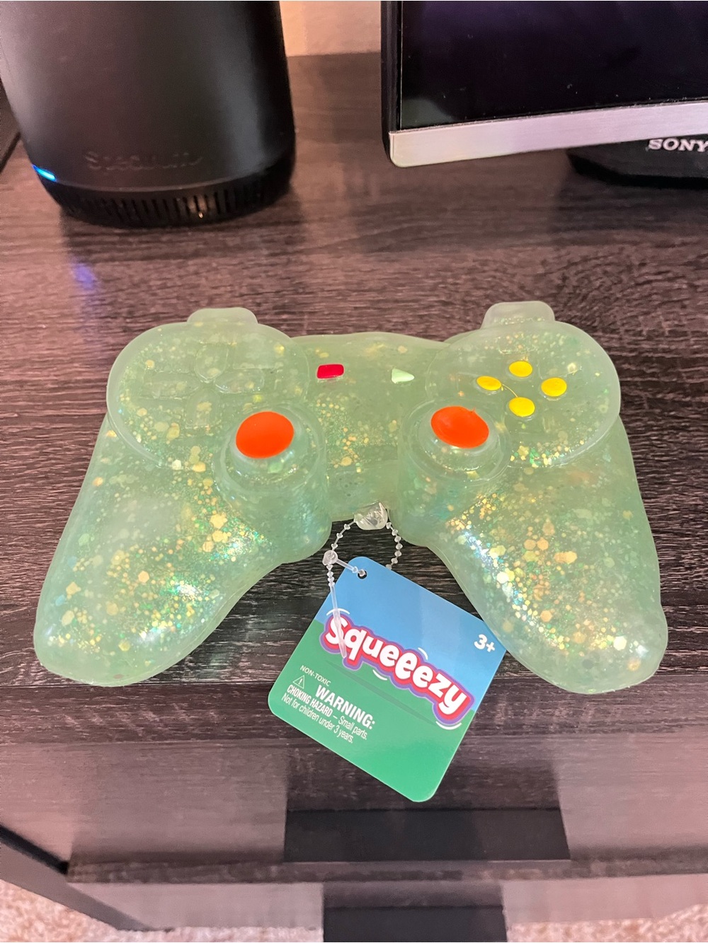 Squeeezy TOYMendous Squishy Controller GREEN glitter🌸
